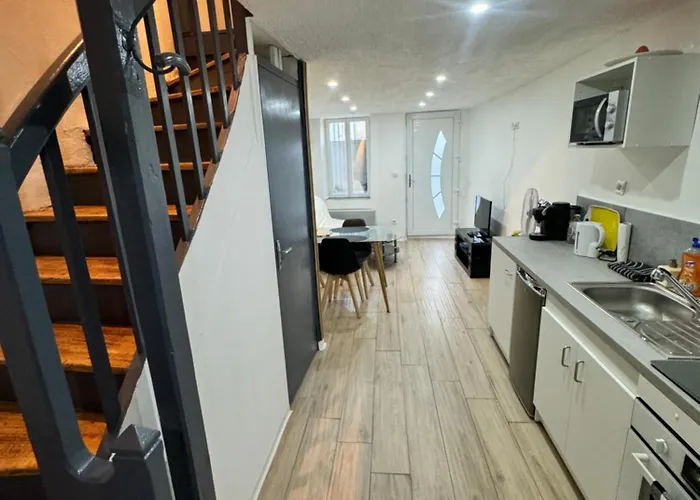 Charmante Maison De Village Daire